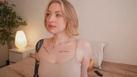 Kristina online show from April 10, 1:38 pm