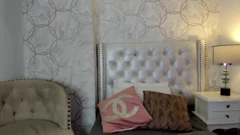 Snapshot of star_angel_ chatting on February 26, 7:35 pm star angel online show from February 26, 7:35 pm