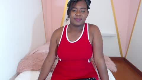 Snapshot of star_briana chatting on May 15, 7:43 pm online show from May 15, 7:43 pm