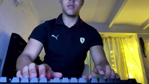 Snapshot of star_kayx chatting on February 7, 5:44 am Kayx online show from February 7, 5:44 am