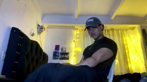 Snapshot of star_kayx chatting on February 12, 3:12 am Kayx online show from February 12, 3:12 am