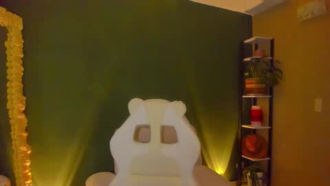 Snapshot of star_sub1 chatting on March 1, 11:51 pm star_sub1 online show from March 1, 11:51 pm