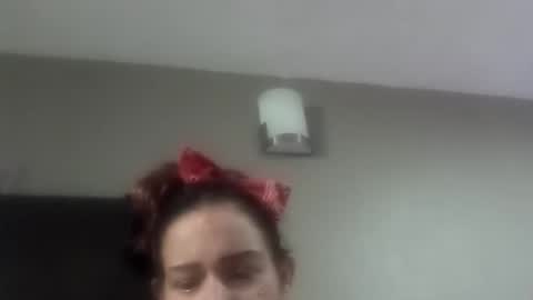 Snapshot of starburst361 chatting on November 3, 1:40 am starburst361 online show from November 3, 1:40 am