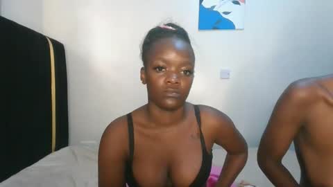 Snapshot of stargirl_lia chatting on March 7, 8:55 am lia online show from March 7, 8:55 am
