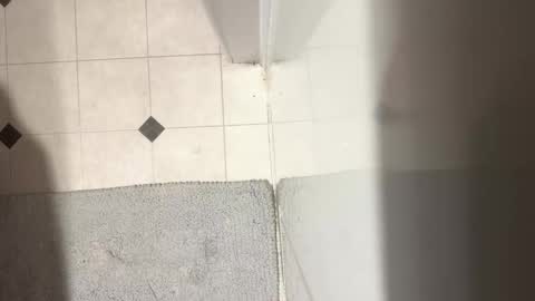 9inches online show from February 4, 6:58 pm