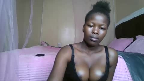 Snapshot of staria_diva chatting on November 14, 6:50 pm staria_diva online show from November 14, 6:50 pm