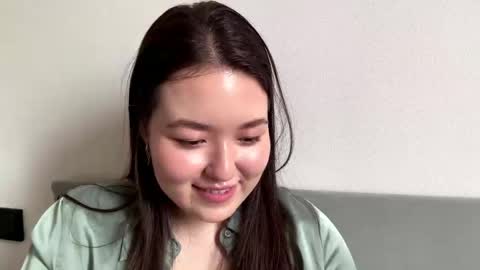 Sabrina online show from May 30, 9:06 am