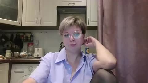 Snapshot of stasya_07 chatting on December 27, 9:11 pm Stasya online show from December 27, 9:11 pm