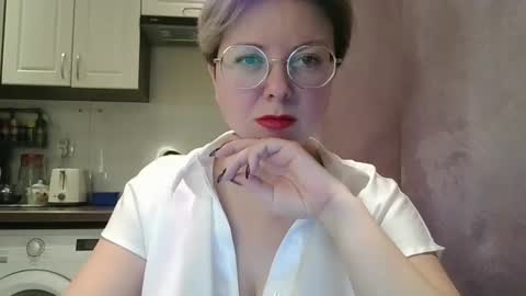 Snapshot of stasya_07 chatting on January 8, 2:35 am Stasya online show from January 8, 2:35 am