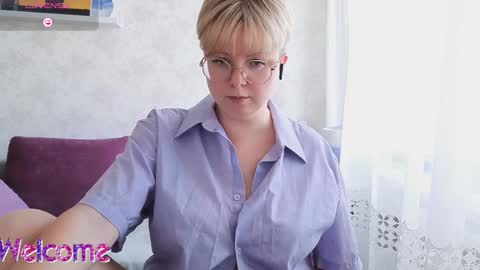 Snapshot of stasya_07 chatting on March 24, 10:09 am Stasya online show from March 24, 10:09 am