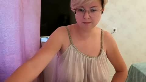 Snapshot of stasya_07 chatting on July 24, 11:08 am Stasya online show from July 24, 11:08 am