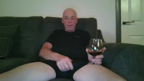 Snapshot of staylor060759 chatting on May 22, 10:04 pm Ste-59 online show from May 22, 10:04 pm
