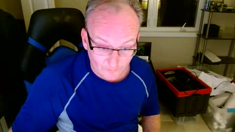 Snapshot of steakman007 chatting on October 28, 2:59 am Steakman online show from October 28, 2:59 am