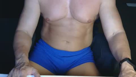 Snapshot of steelphysique chatting on March 20, 9:14 am SteelPhysique online show from March 20, 9:14 am