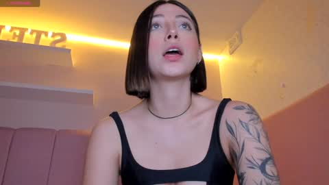 Snapshot of stefaagomez chatting on December 5, 1:49 pm Stefa Gomez online show from December 5, 1:49 pm