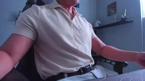 Snapshot of stefann_salvatore chatting on July 30, 5:34 pm Stefann Salvatore online show from July 30, 5:34 pm