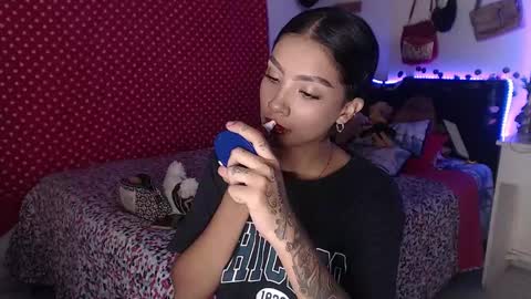 Snapshot of stefanny_pllus chatting on December 26, 1:51 am Im MiaIts my first day here online show from December 26, 1:51 am