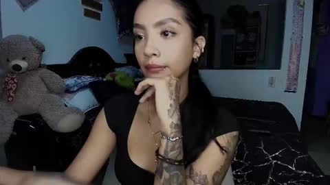 Snapshot of stefanny_pllus chatting on September 30, 1:43 am Im MiaIts my first day here online show from September 30, 1:43 am
