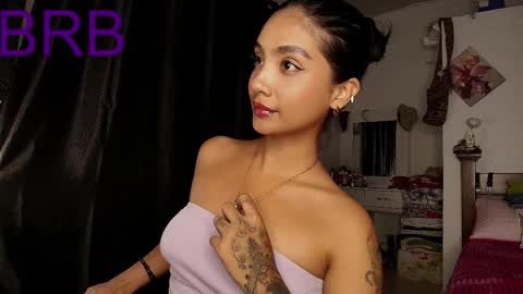 Snapshot of stefanny_pllus chatting on October 18, 12:24 am Im MiaIts my first day here online show from October 18, 12:24 am