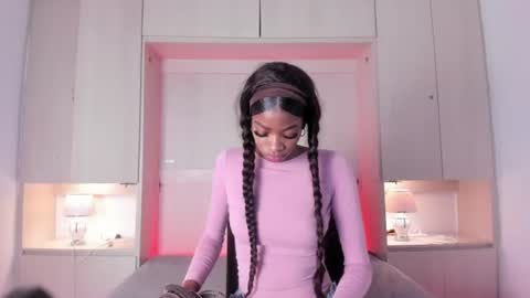 stefannyevans_ online show from July 15, 1:16 pm