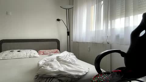 Snapshot of stefanomorelli chatting on October 14, 8:48 am stefanomorelli online show from October 14, 8:48 am