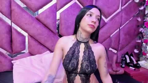 stefanysweett online show from May 10, 4:17 am