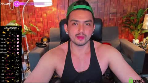 Snapshot of steffan_sebastian chatting on December 6, 2:06 pm STEFFAN online show from December 6, 2:06 pm