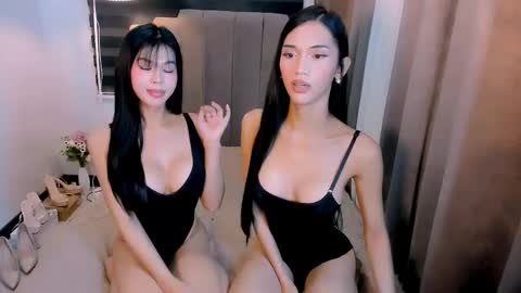 Snapshot of steffani_deluxe chatting on March 22, 2:59 am STEF online show from March 22, 2:59 am