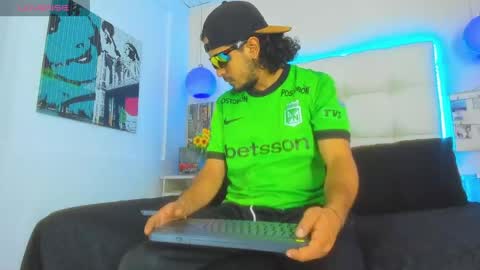 ---steffan--- online show from May 24, 3:17 pm