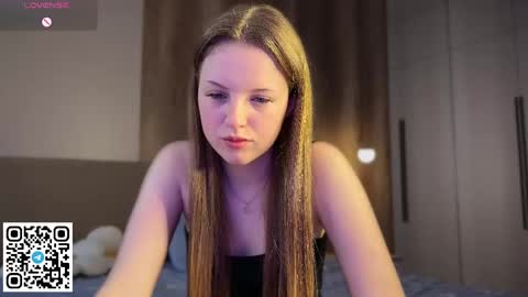 STEFI  Streams every day from 10 PM GTM1  online show from May 11, 3:23 am