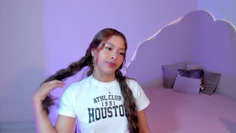 stefie online show from December 17, 7:37 pm