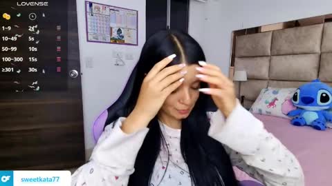 Snapshot of stefy810675 chatting on April 23, 12:23 am Stefany online show from April 23, 12:23 am
