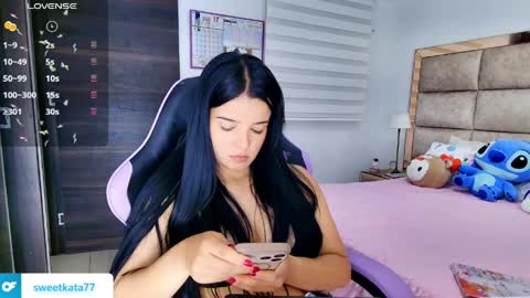 Snapshot of stefy810675 chatting on May 19, 1:56 am Stefany online show from May 19, 1:56 am