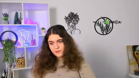 Snapshot of stefy_cherry1 chatting on February 27, 6:35 am stefy_cherry1 online show from February 27, 6:35 am