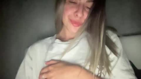 stefy_glow online show from September 16, 8:32 pm