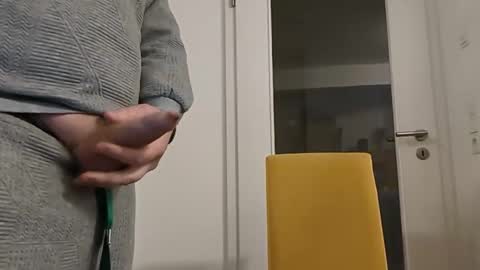 Snapshot of steha1975 chatting on March 3, 4:24 pm steha1975 online show from March 3, 4:24 pm