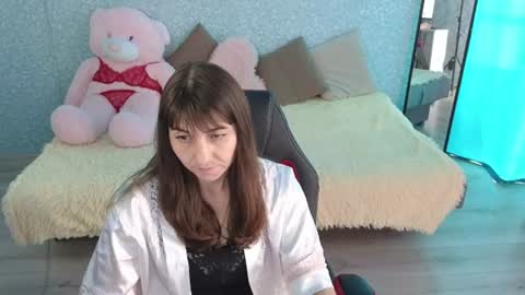 Snapshot of steladream chatting on July 13, 9:23 am Stela online show from July 13, 9:23 am