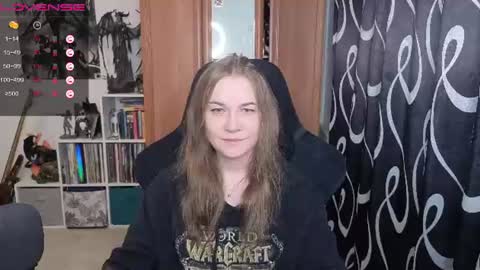 Snapshot of stella_and_carol chatting on June 14, 11:56 am Diana online show from June 14, 11:56 am