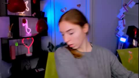 Snapshot of stella_flower chatting on February 17, 5:48 am stella_flower online show from February 17, 5:48 am