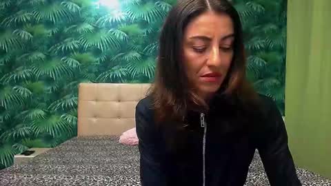 Snapshot of stella_john chatting on January 10, 5:26 am Stella John online show from January 10, 5:26 am