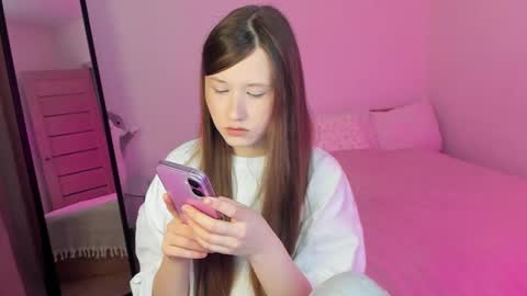 stella_sunny online show from February 26, 7:05 pm