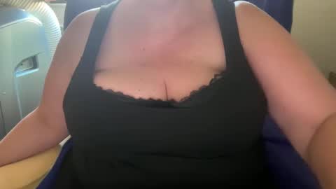 Snapshot of stellaaltamarea chatting on September 25, 10:19 am stellaaltamarea online show from September 25, 10:19 am