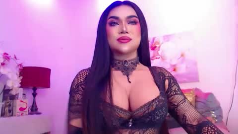 CALL ME STELLA online show from April 13, 6:46 pm