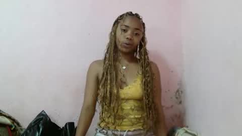 Snapshot of stellah2555 chatting on November 26, 8:21 pm stellah2555 online show from November 26, 8:21 pm