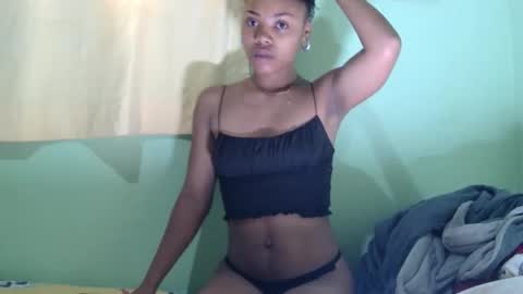 stellah2555 online show from April 5, 4:31 am