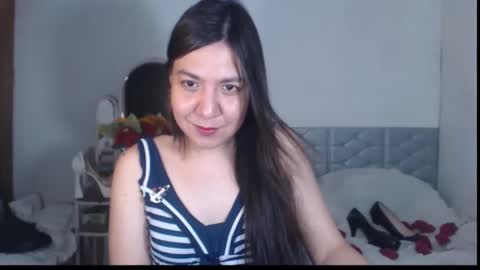 Snapshot of stellahugets chatting on September 13, 8:36 am Stella online show from September 13, 8:36 am