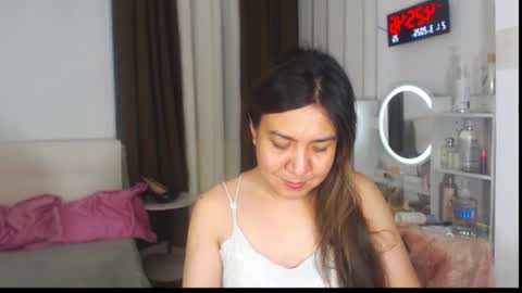 Stella online show from March 20, 8:25 pm