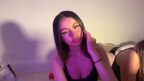 Snapshot of stellapearl chatting on September 18, 5:20 am stellapearl online show from September 18, 5:20 am