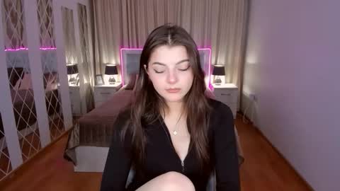 Snapshot of stellarainbow chatting on February 11, 10:09 am StellaRainbow online show from February 11, 10:09 am