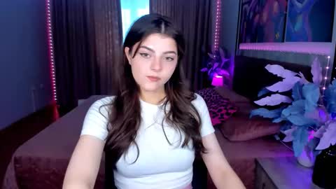 StellaRainbow online show from March 21, 9:14 am